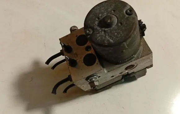 Skoda Superb B5 (3U) ABS Pump 790050