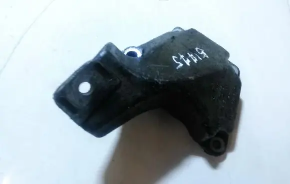 Audi A6 S6 C5 4B Engine mounting bracket 8d01993078