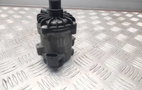 BMW X6 E71 Electric auxiliary coolant/water pump 7566335 11517566335