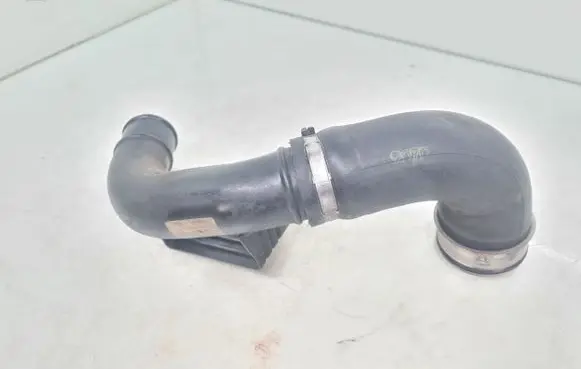 Mitsubishi Colt Intercooler hose/pipe A6390900229 A6390900182 MR993102