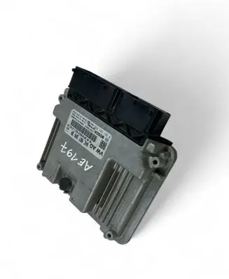 Skoda Octavia Mk3 (5E) Engine control unit/module ECU 04C907309BP 0261S21435