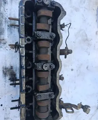 Audi 80 90 S2 B4 Engine head 028103373