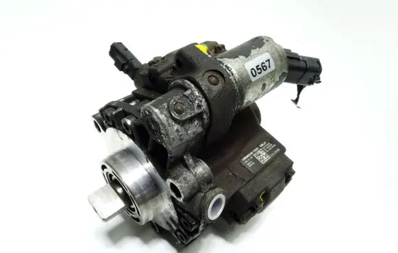 Volvo S40 Fuel injection high pressure pump 9685705080 A2C27100268