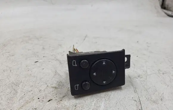 Audi A6 S6 C4 4A Wing mirror switch 4A0959565