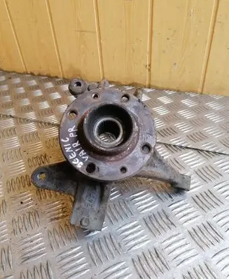 Renault Scenic II - Grand scenic II Front wheel bearing hub 