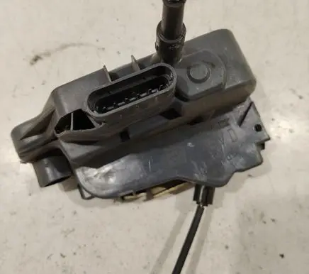 Renault Laguna II Front door lock 009151Z98