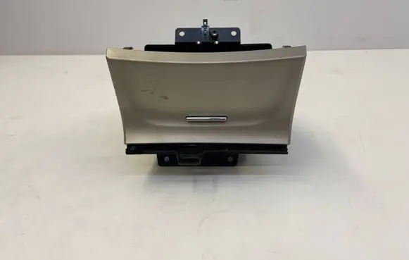 Jeep Grand Cherokee Glove box central console X90020201MR 020013