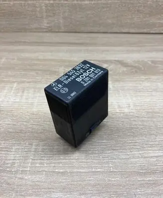 Mercedes-Benz E W124 Other relay 0045453632 0281001013
