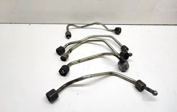 Citroen C4 II Picasso Fuel injector supply line/pipe 