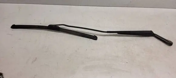 Seat Toledo II (1M) Front wiper blade arm 1M1955410D