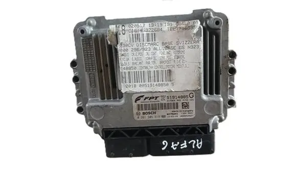 Alfa Romeo Giulietta Engine control unit/module ECU 51914885-alfa 51914885 0261S05618