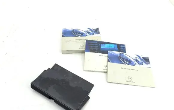 Mercedes-Benz E W211 Owners service history hand book 2115849381 2115843781 2115844998