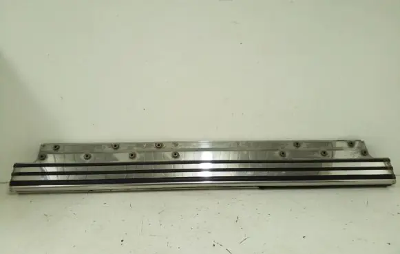 Mercedes-Benz G W463 2nd Gen Front sill trim cover A4634912800