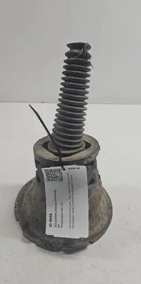 Renault Scenic I Coil spring mount 7704000661