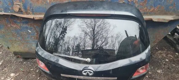 Infiniti FX Tailgate/trunk/boot lid