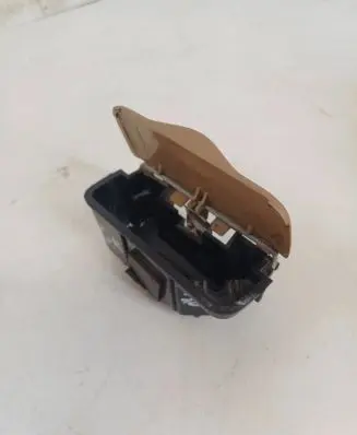 Chrysler Voyager Ashtray (rear) 0476303 58622 2529445