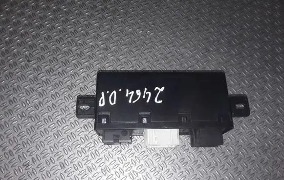 BMW 5 E39 Door control unit/module FT110200