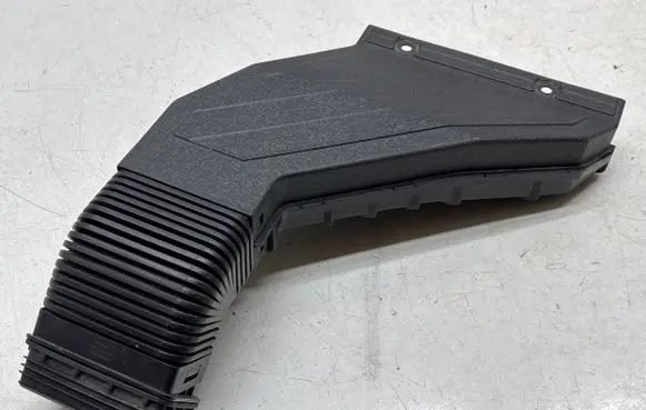 KIA Sportage Air intake duct part 28210D3300 1172316S01