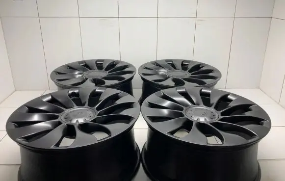 Tesla Model Y R21 alloy rim 
