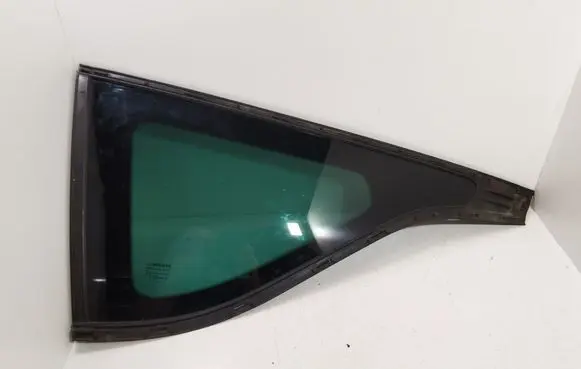 Renault Espace V (RFC) Rear side window 833072513R