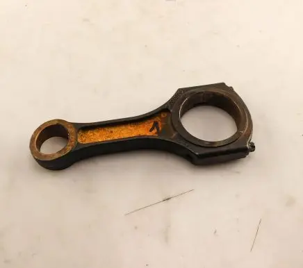 Mercedes-Benz Sprinter W906 Connecting rod/conrod A65100