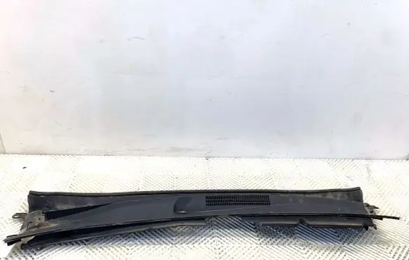 Toyota Camry VIII XV70 Wiper trim 5570833301