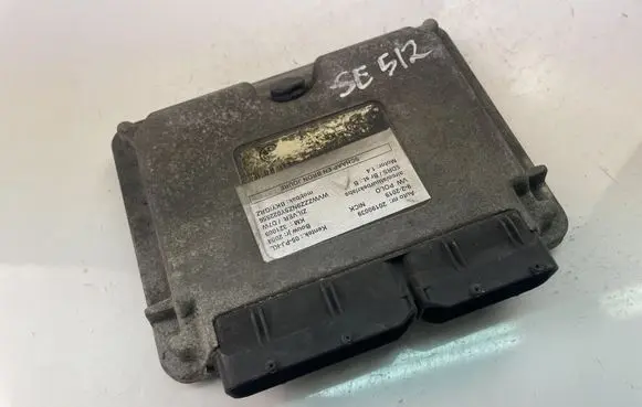 Seat Toledo III (5P) Engine control unit/module 06A906033FH