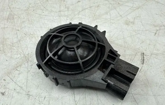 Audi A3 S3 8V Front door high frequency speaker 8V0035398A