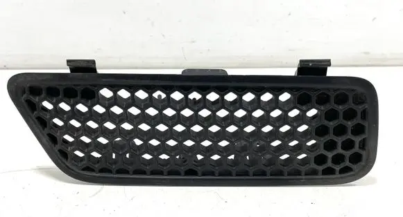 Renault Scenic I Front bumper upper radiator grill 7700428467