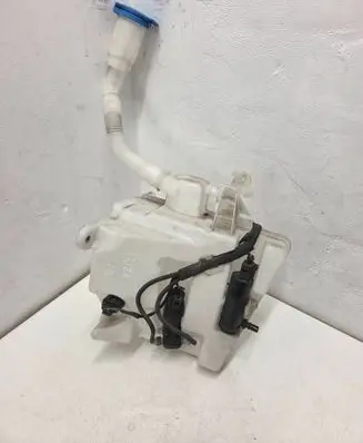 Seat Ibiza IV (6J,6P) Windshield washer fluid reservoir/tank 