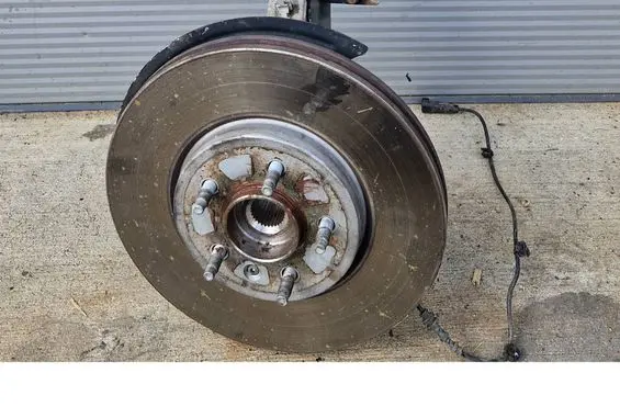 Opel Insignia B Front wheel hub spindle knuckle 23384198
