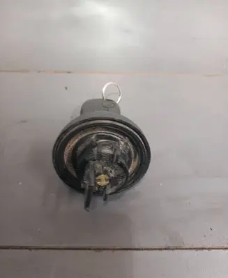 Renault Kangoo I Fuel tank filler cap 8200463085