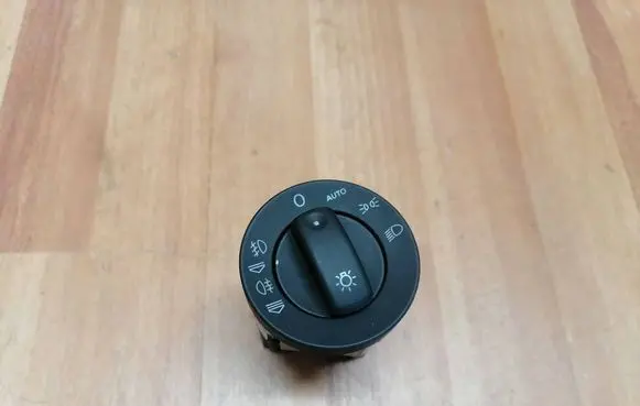 Audi A4 S4 B7 8E 8H Light switch 8E0941531D