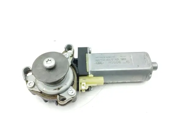 Mercedes-Benz ML W164 Seat adjustment motor 0390203001