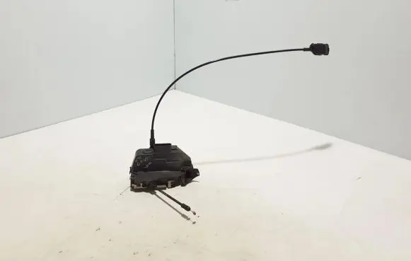 Renault Espace - Grand espace IV Front door lock 8200017966