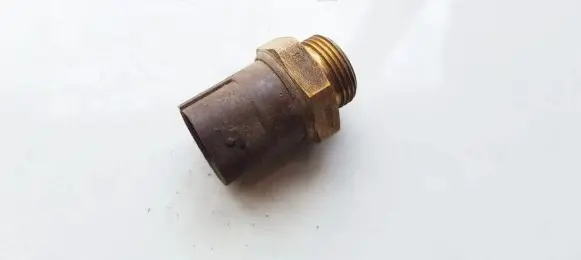 Coolant temperature sensor