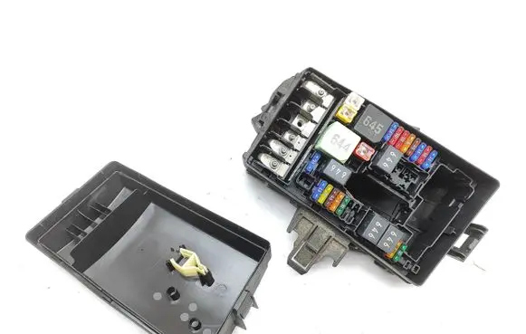 Volkswagen Tiguan Allspace Fuse box set 5Q0907361D