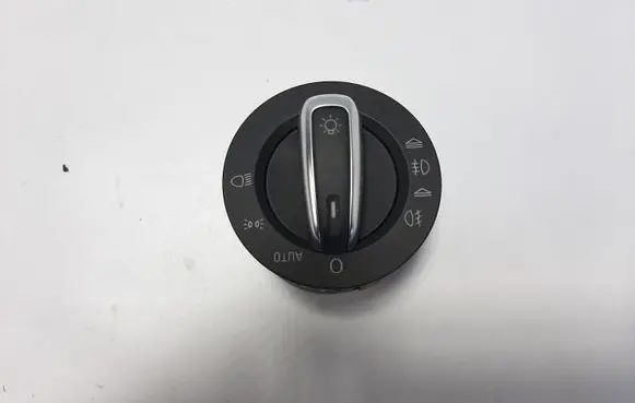 Light switch