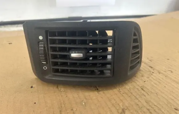 Citroen Relay III Dash center air vent grill 385800 C819 ST435811
