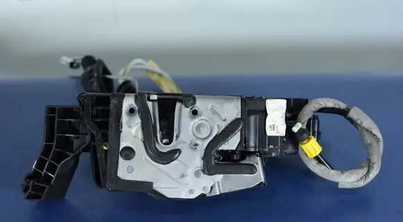 Mercedes-Benz S AMG W222 Rear door lock A0997302135
