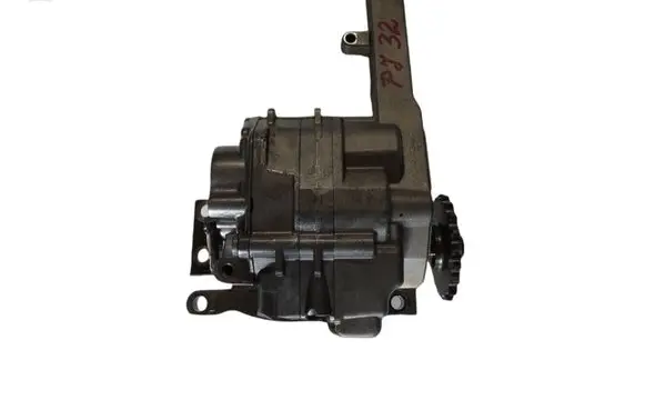 Mercedes-Benz ML W166 Oil pump A6421811201