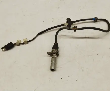 Mercedes-Benz 380 560SEC C126 ABS rear brake sensor 0265002012
