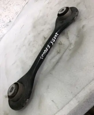 Ford Focus Rear upper control arm/wishbone Jx615k743aeb