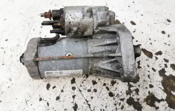 Renault Scenic III - Grand scenic III Starter motor 233007802R 73D32871PG
