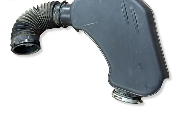Dodge Challenger Intake resonator 511568
