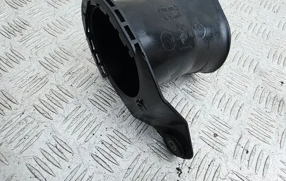 BMW 5 E60 E61 Air intake duct part 7792417 13717792417
