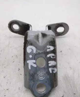 Hyundai i40 Rear door lower hinge
