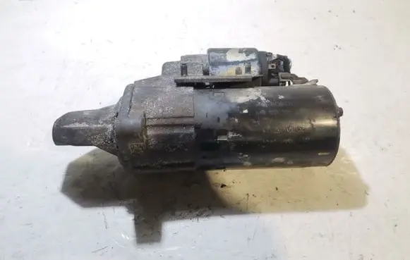 Mercedes-Benz E W211 Starter motor 0001108403