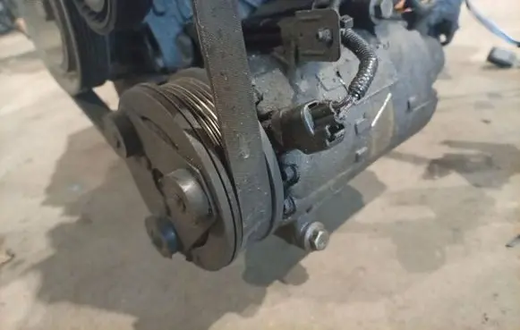 Ford Mondeo MK IV Air conditioning (A/C) compressor (pump)