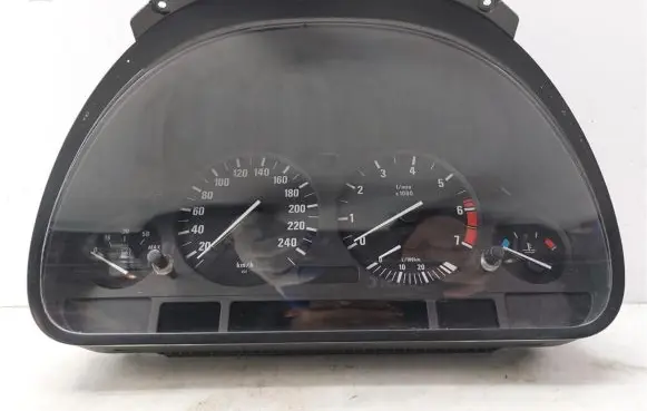 BMW 5 E39 Speedometer (instrument cluster) 6914883